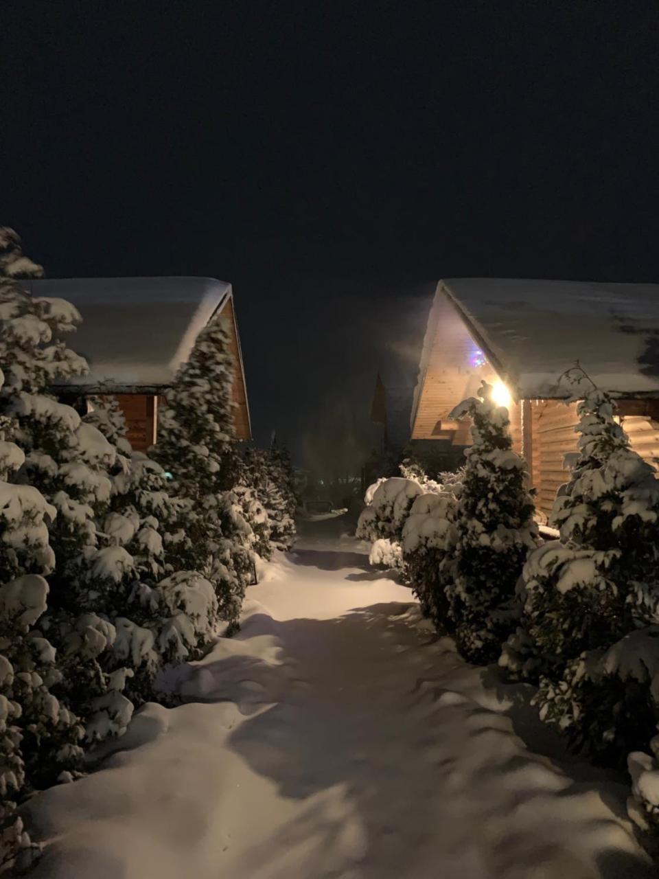 Eco Village Obukhiv 外观 照片